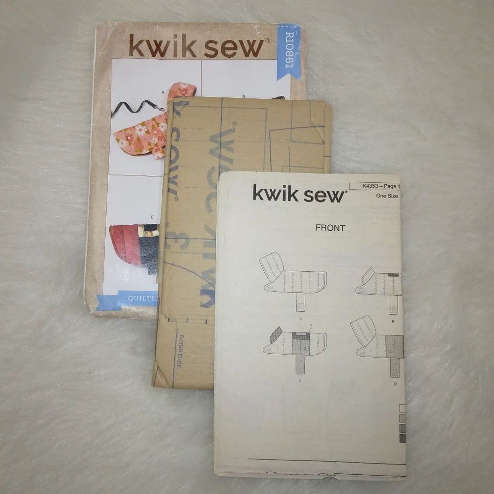 KWIK SEW R10861 Dog coats in 4 styles Size S-M-L
